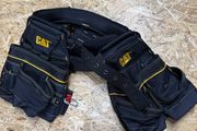Cat tool belt with 3x pouch and hammer loop