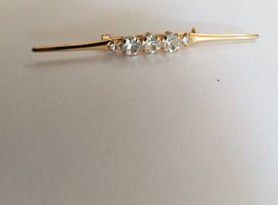 Broach Pin with sparkling clear stones
