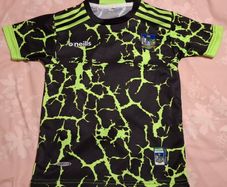 Limerick GAA Official O'Neills Hurling Jersey (Youths 7-8 Years) FREE POST