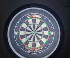 Dart Board, Ring Light + Darts