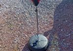 Freestanding punch ball