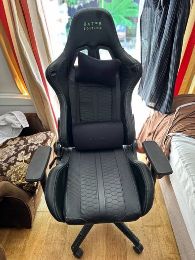 Gaming chair Razer