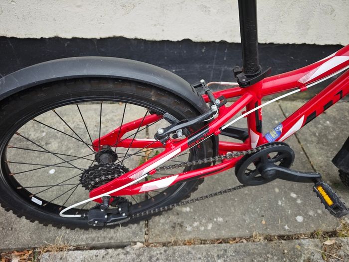Kids bicycle DRAG Hardy Jr. 20" Red & Girls Helmet