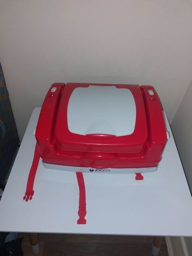 Cuggl Booster Seat for Kitchen Chair