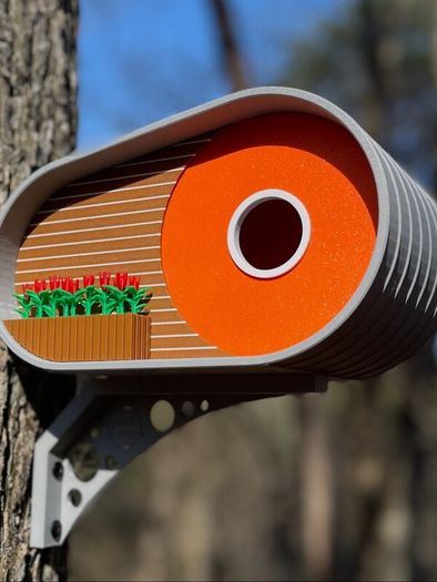Modern Decorative Birdhouse / Bird Nesting Box