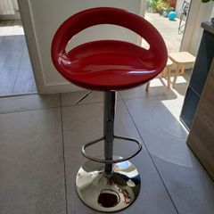 bar stool