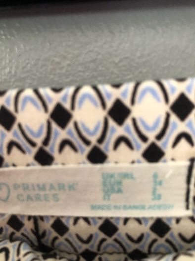 Ladies trousers size 6