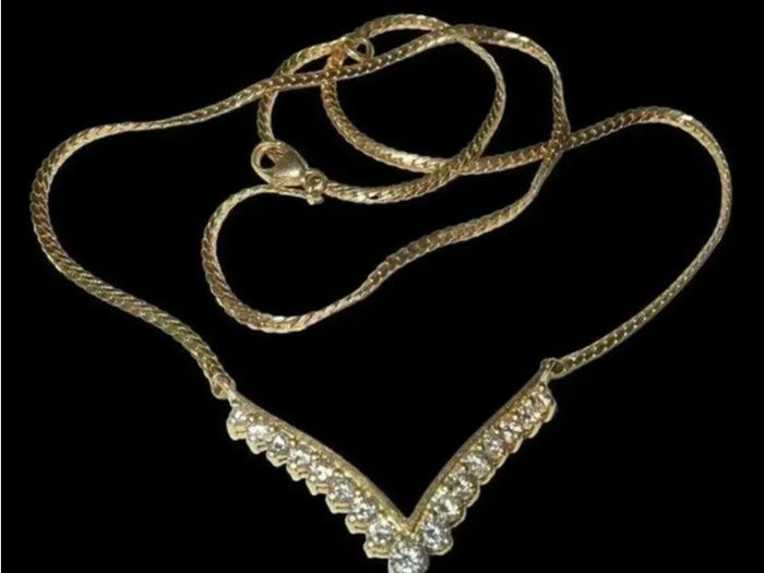 Vintage 18ct Yellow Gold Diamond Necklace