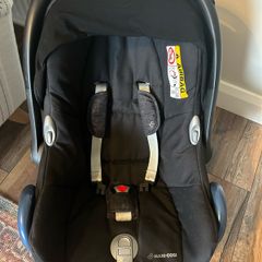 Maxi cosi with isofix