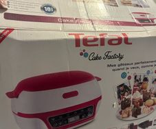 Tefal Cake Factory