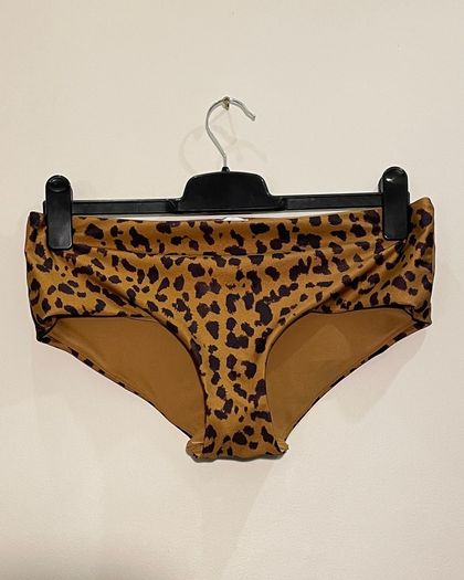H&M Leopard Bikini Bottoms Size 16!