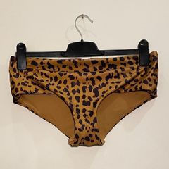 H&M Leopard Bikini Bottoms Size 16!