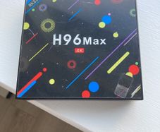 Android tv box with remote