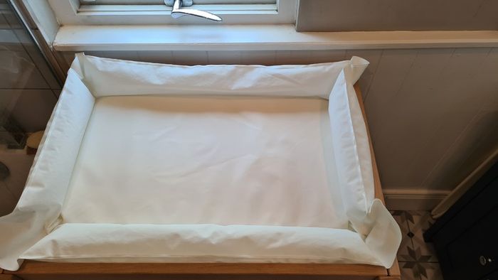 Ikea Sniglar changing table + Tommy Tippee nappy bin bundle