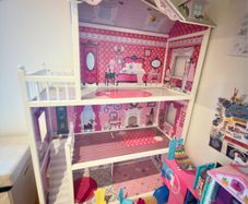 dolls house