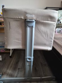 Graco bedside crib
