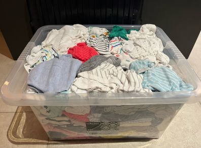 Children's clothes bundle age 6-12 months