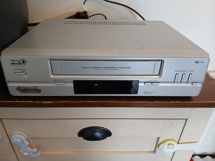 black diamond vcr player
