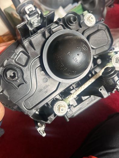 Brand New Genuine Volkswagen Golf Mk7 Headlight (Passenger Side)