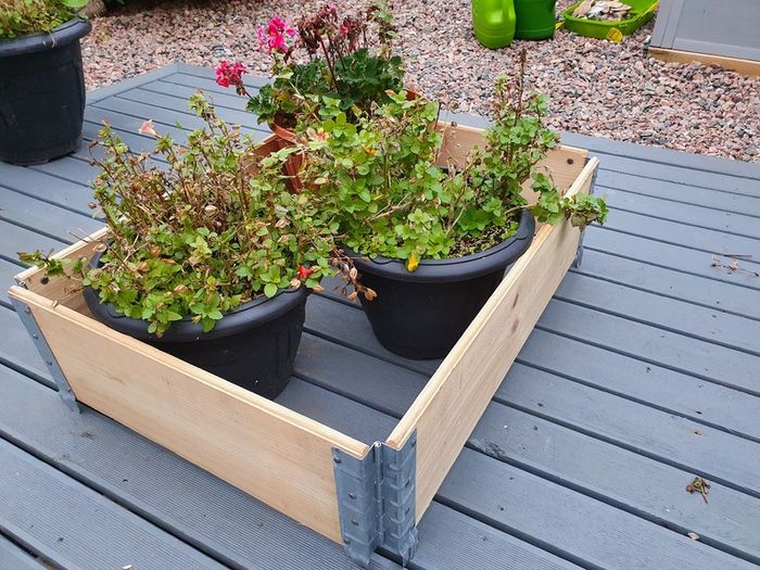 Raised bed collars in 2 sizes