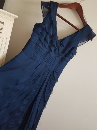 ADRIANNA PAPELL Tiered Chiffon Cap Sleeves Dress