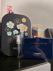 Floraiku One Umbrella For Two