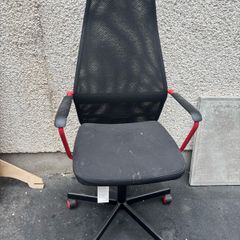 Office Chair and Desk