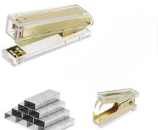 Brand New Staples Desk Accessories 2 in Kit,