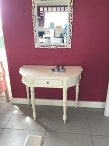 console table and mirror