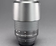 Nikon Nikkor AF 70-300mm lens