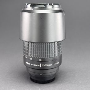 Nikon Nikkor AF 70-300mm lens