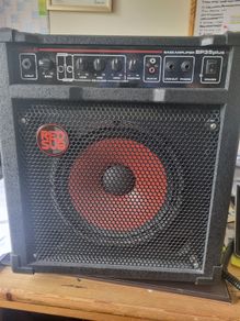 Red Sub 35 Watt Bass Amp