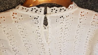 Lovely White Cotton Top Size 14