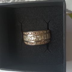 ladies silver ring