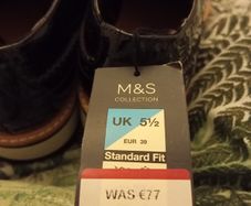 Ladies shoes