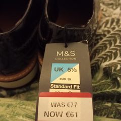 Ladies shoes