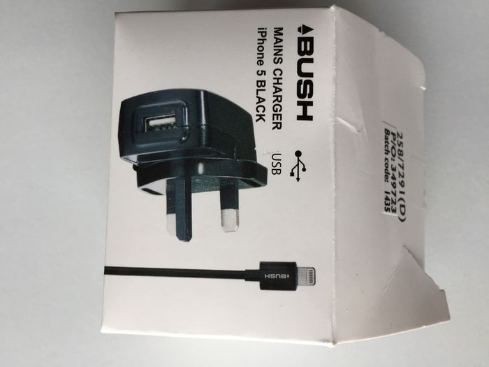 Apple Lightning Mains Mobile Phone Charger