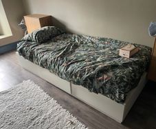single bed