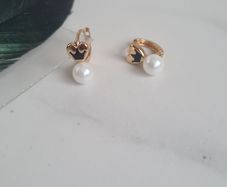 Brand new girls earrings