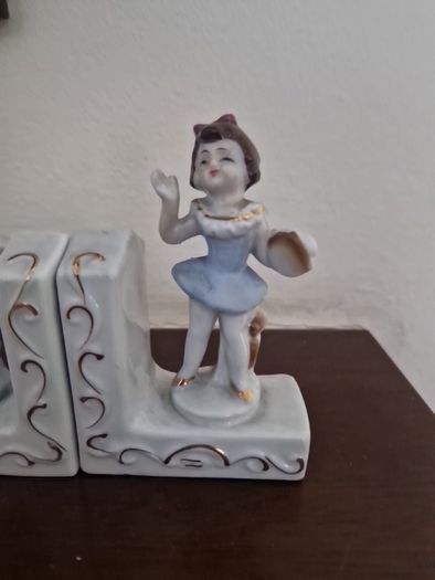 vintage porcelain bookends