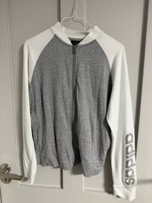 Adidas hoodie. Size L