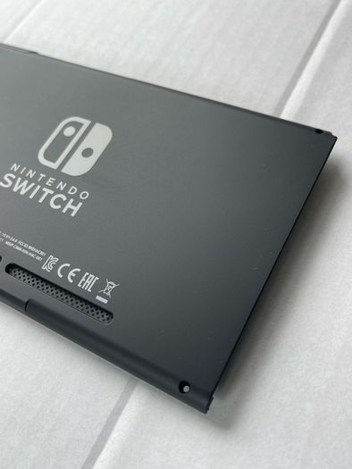 Nintendo Switch LCD Replacement With New Back Shell