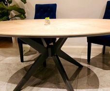 Dining set - oval table to 6 chairs