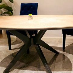 Dining set - oval table to 6 chairs