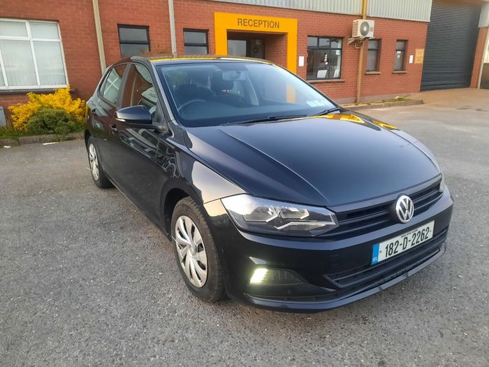 NCT 07/2028 - 182 Volkswagen Polo Trendline 1.0L
