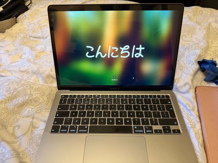 Apple MacBook Air Retina, 13 - inch, 2020