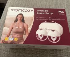 Momcozy M5 breast pump.