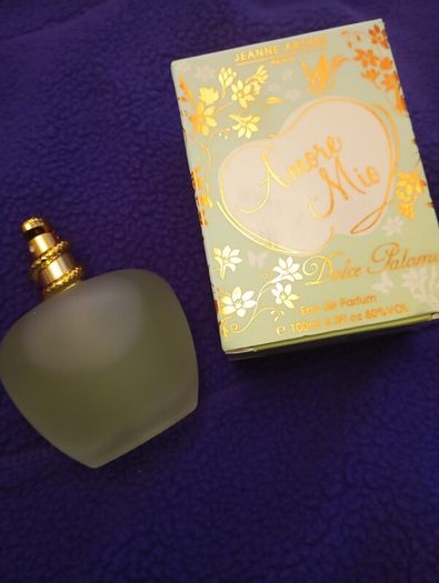 Amore Milo perfume