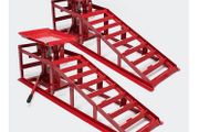 Loading ramp 2x with hydraulic trolley jack, 2000 kg, height-adjustable loading ramp