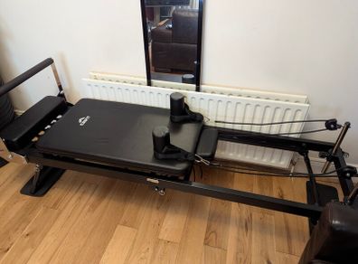 Pilates reformer